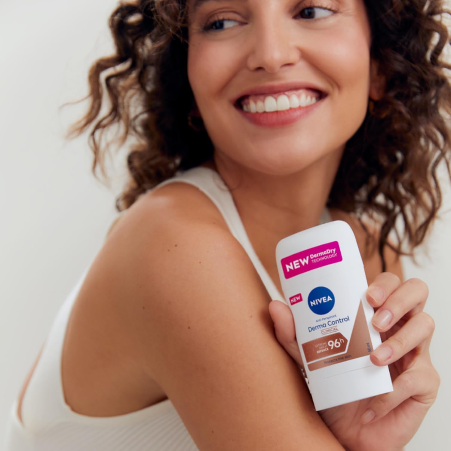 Nivea Deo stick Derma Dry Control, 96H Anti-Perspirant, Extreme Sweat Defense, For a Soft and Supple Feel on the Skin, 50ml