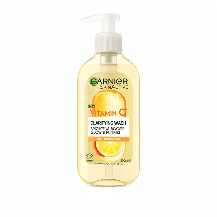 Garnier Skin Natural Vitamin C Clarifying Face Wash 200ml