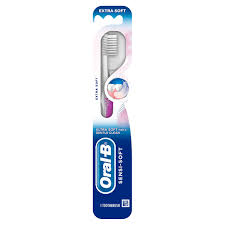 Oral B Classic Ultra Clean Soft Tooth Brush 1'S